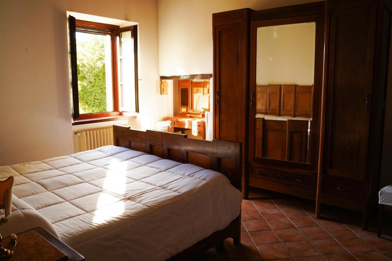Agriturismo Podere Luchiano Amelia Buitenkant foto