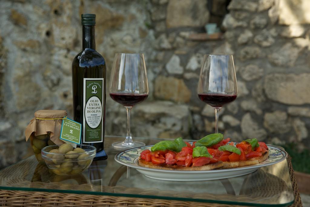 Agriturismo Podere Luchiano Amelia Buitenkant foto