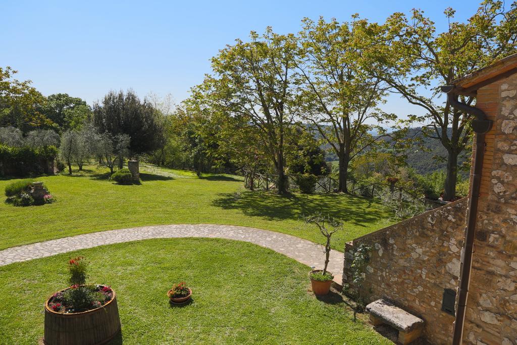 Agriturismo Podere Luchiano Amelia Buitenkant foto